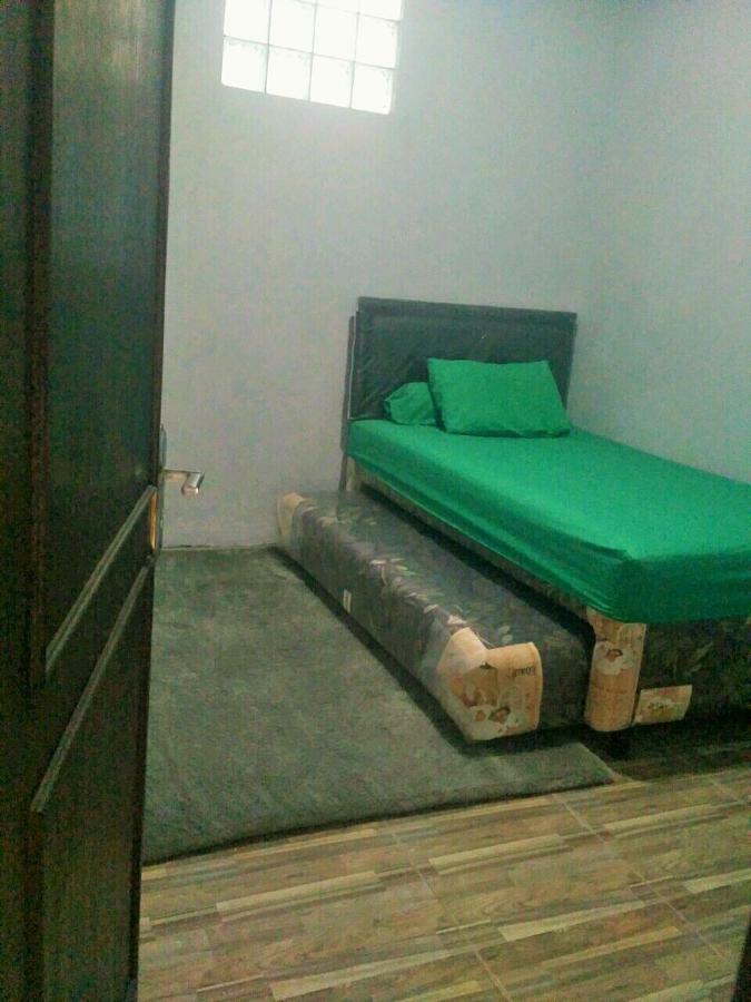 Homestay Bumi Asri III Cikutra Bandung Ngoại thất bức ảnh